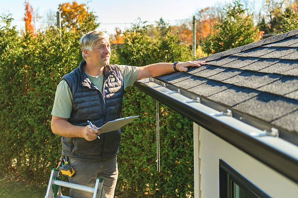 Professional Roof Replacement technician working in Chriesman, TX